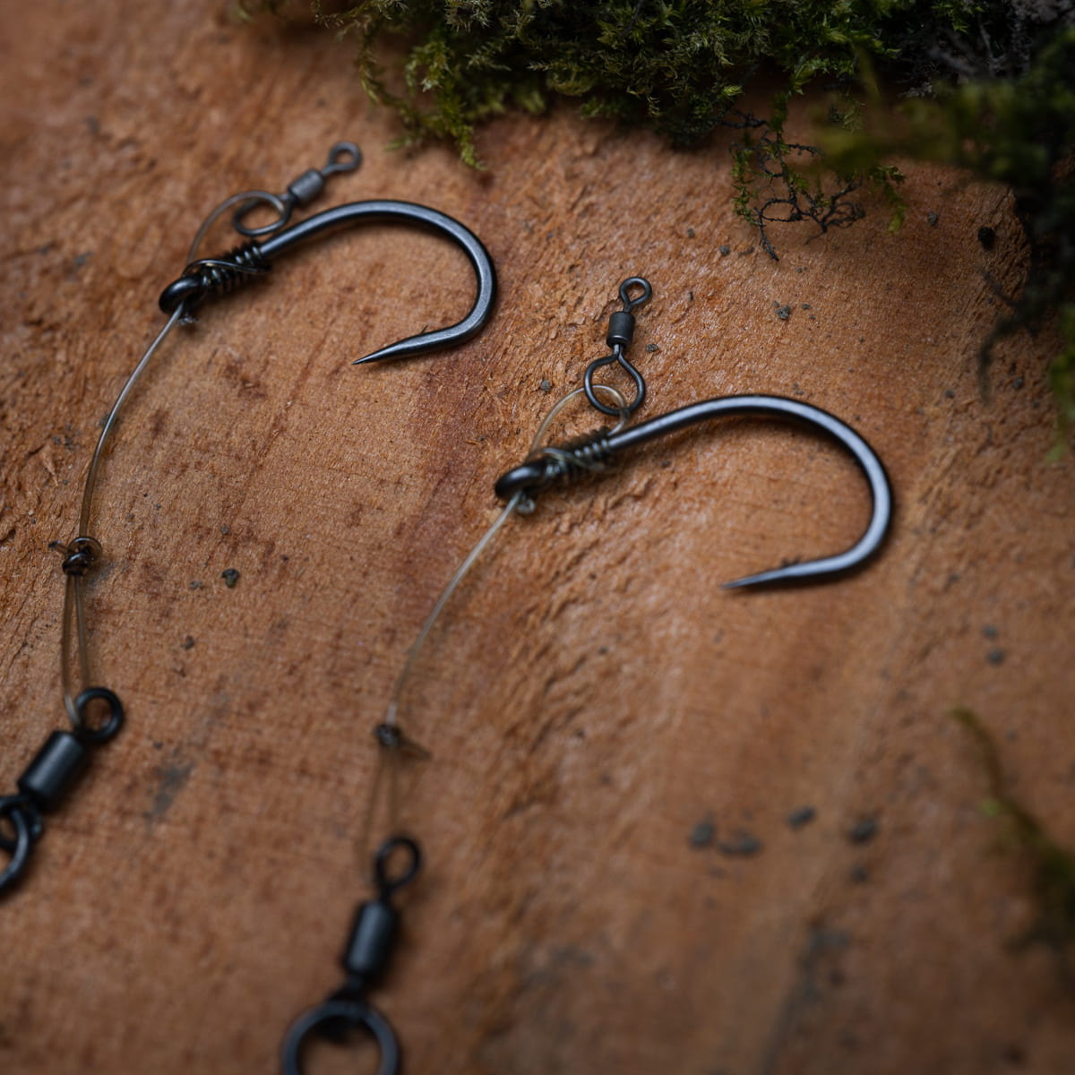PB Products Chod rig with bait swivel, side view