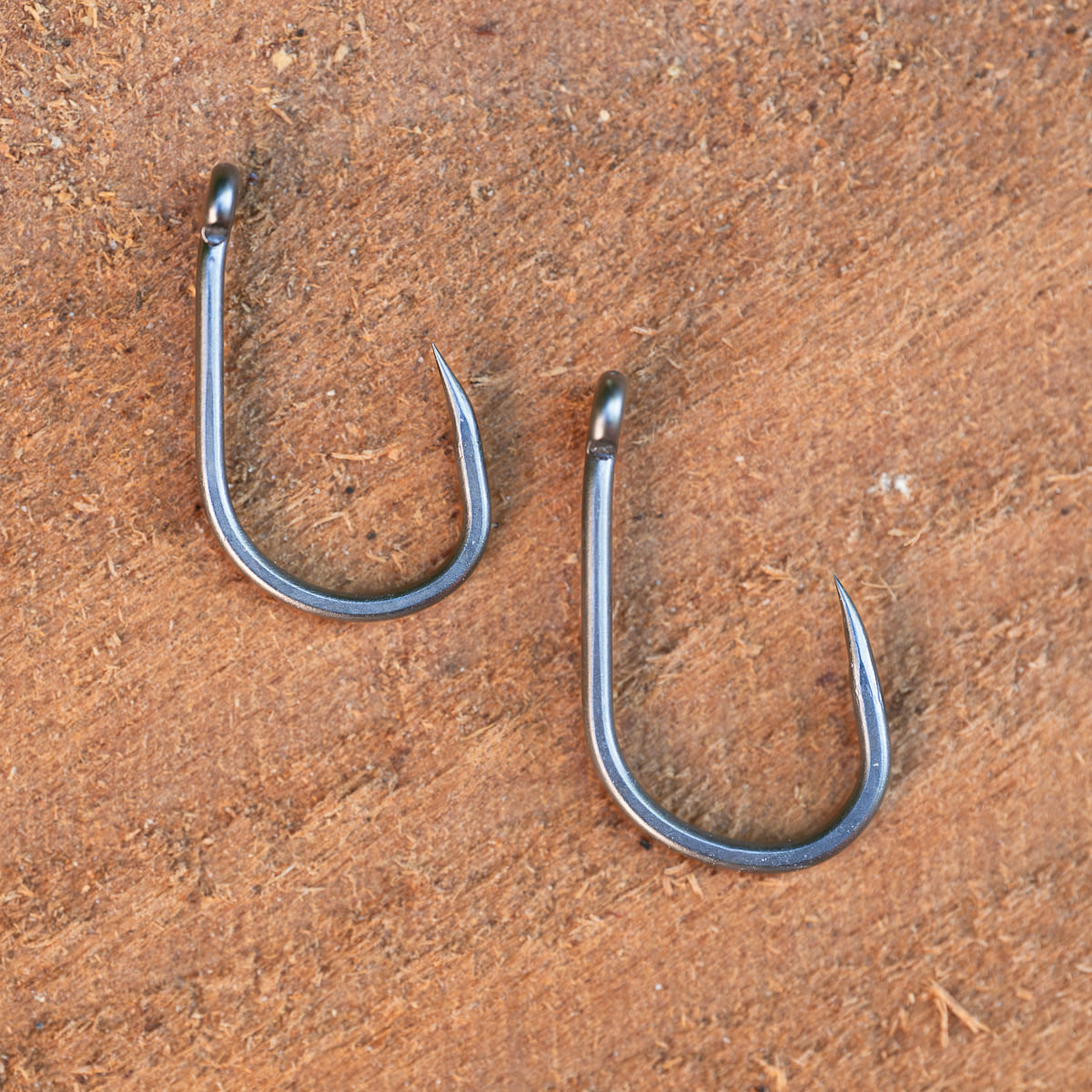 PB Products Jungle barbless hook, both sizes