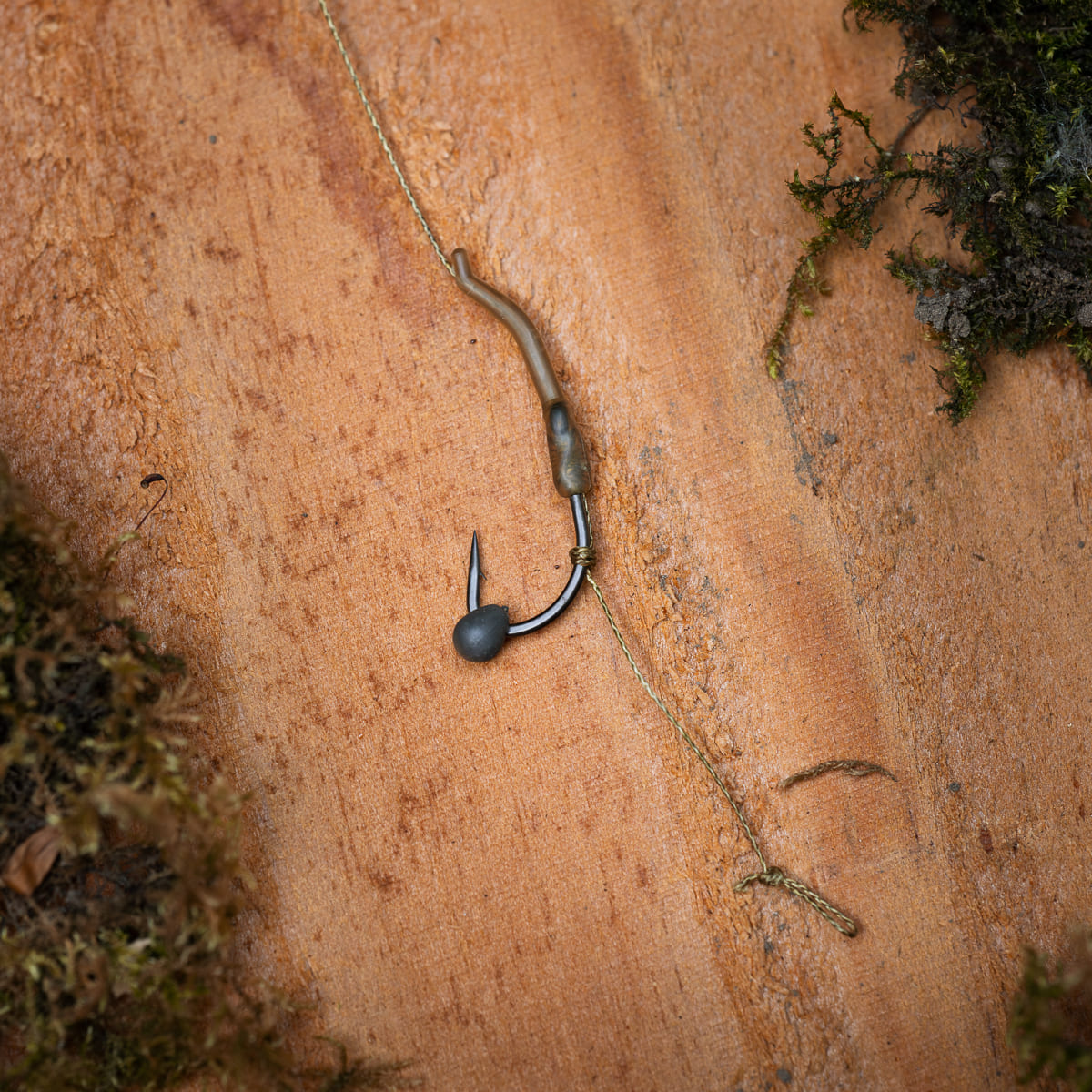 PB Products R2G Silk Ray heli leader with Combi rig, hook detail