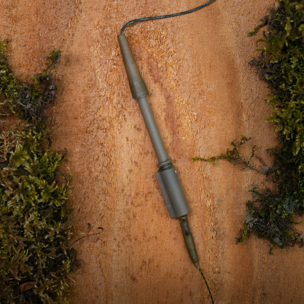 PB Products R2G Silk Ray inline leader with Shot on the Hook rig, inline insert detail