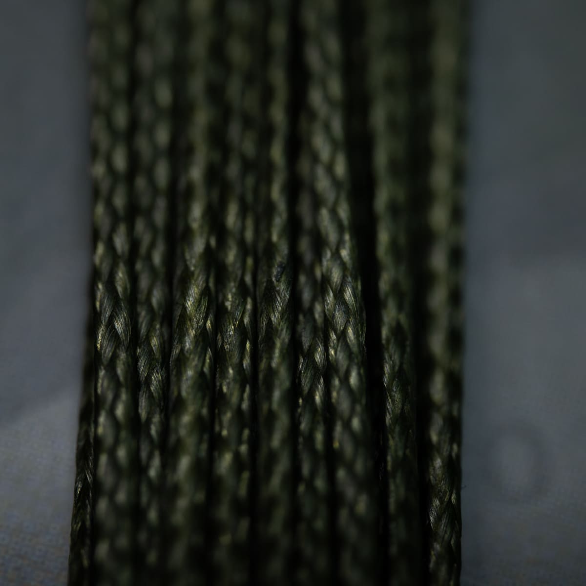 PB Products R2G Kevlar Silk Ray leadclip knotless leader, detail