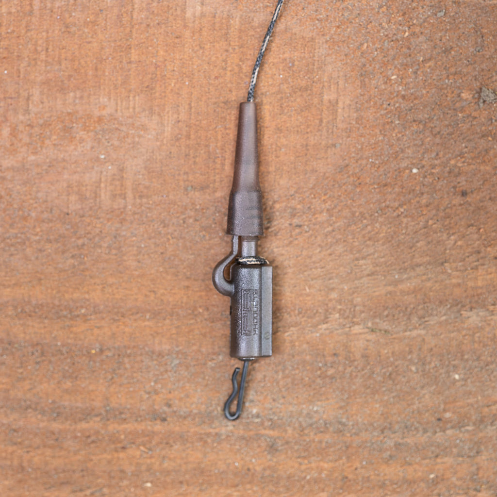 PB Products Hit and Run leadclip leader in Silt