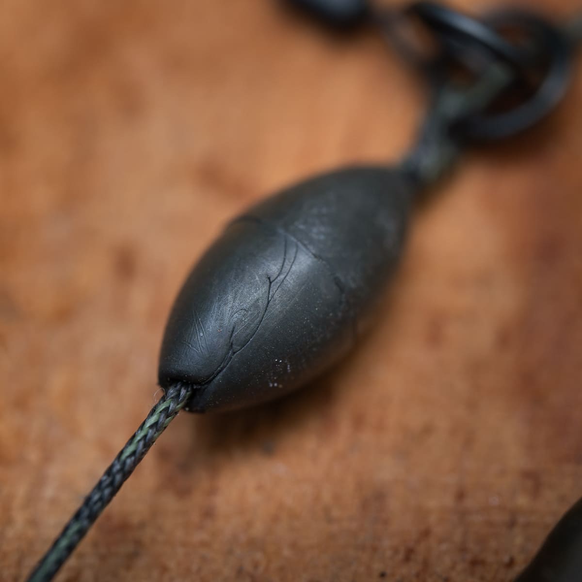 PB Products R2G Hit and Run weighted chod leader 1 g, loaded