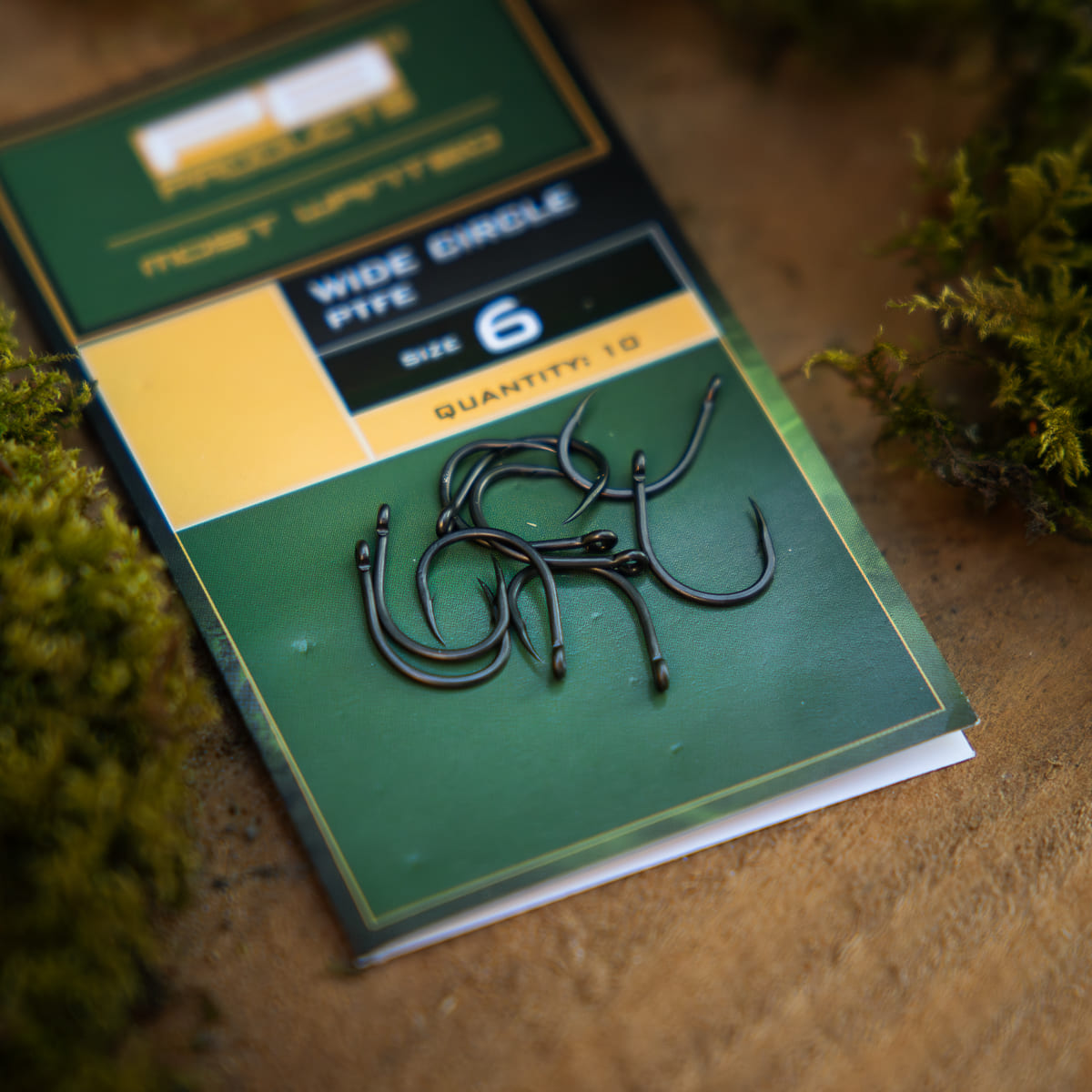 PB Products Wide Circle hook, size 6, side view