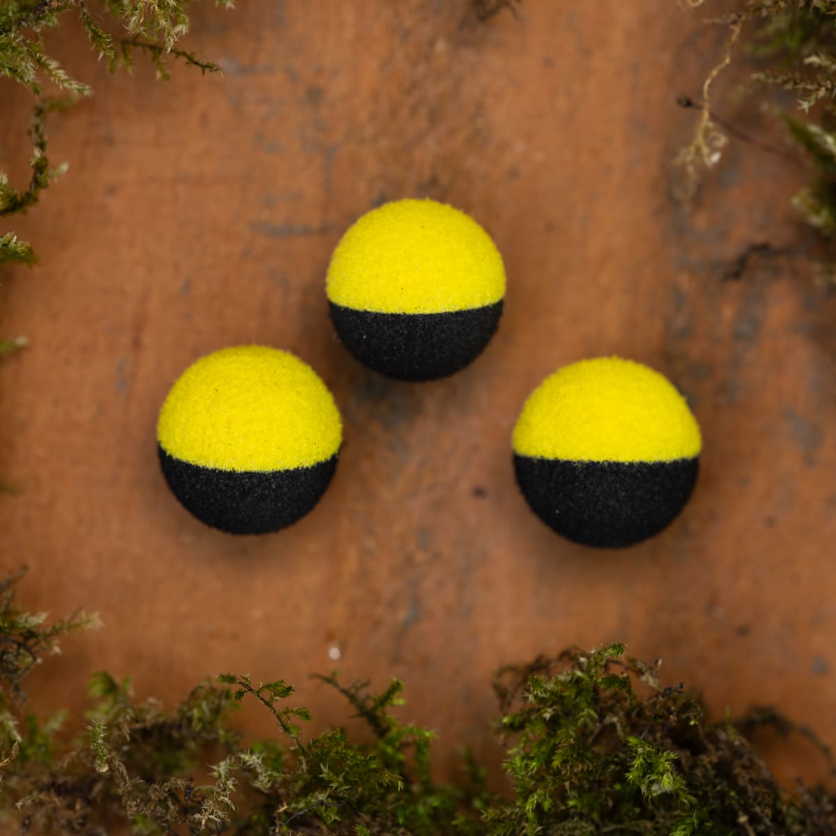 PB Products zig boilie Yellow and Black 12 mm