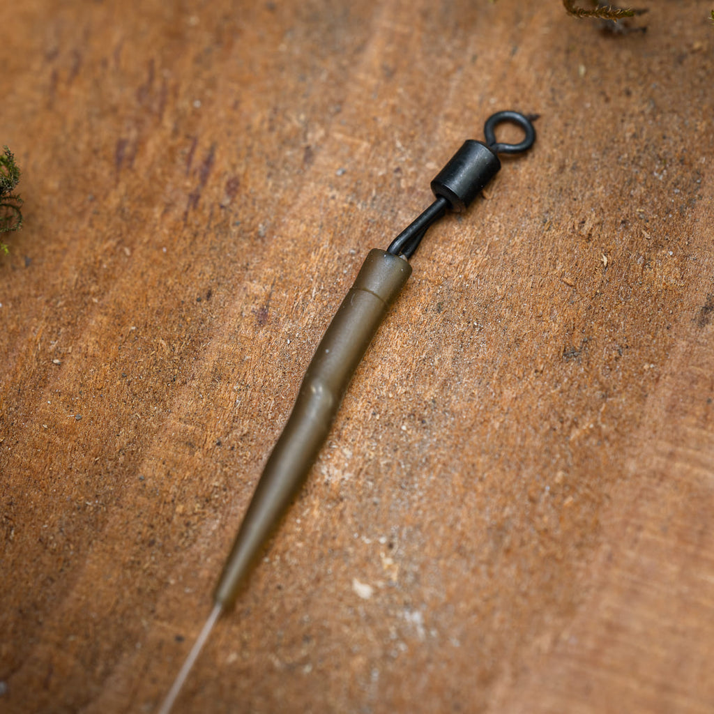 PB Products Ronnie rig stiff, swivel detail