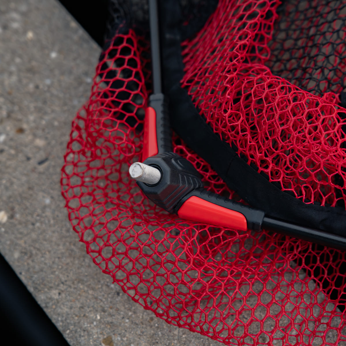 Adj. Block Oval Centre Sliding Net