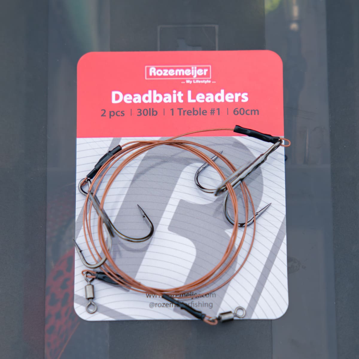 Deadbait Leaders 1x #1 treble 60cm 30lb 2pcs