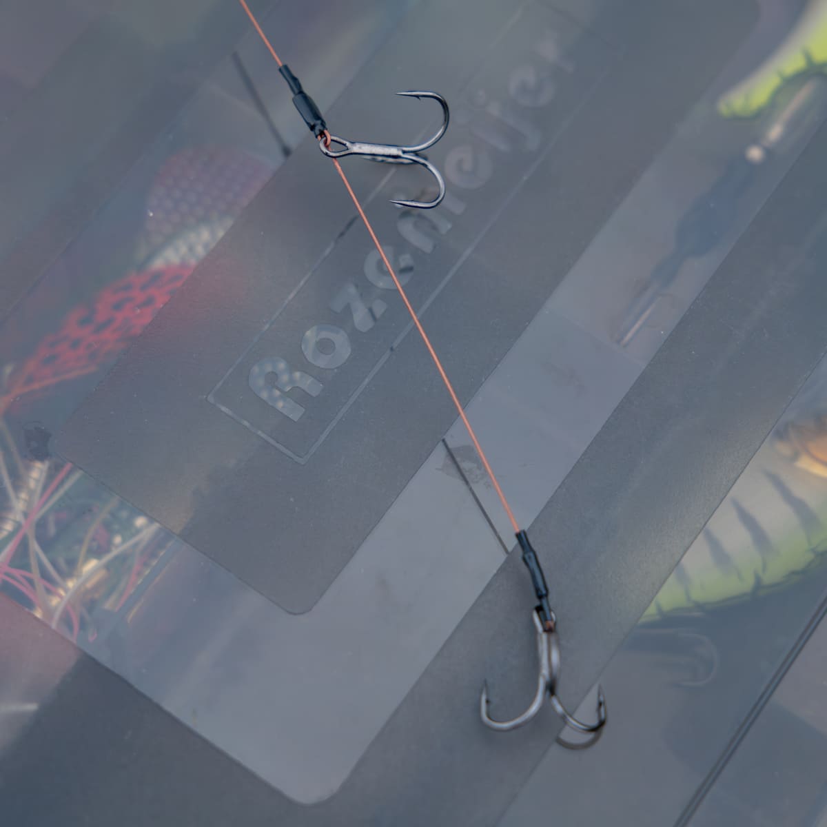 Deadbait Leaders 2x treble hooks 50cm 30lb 2pcs
