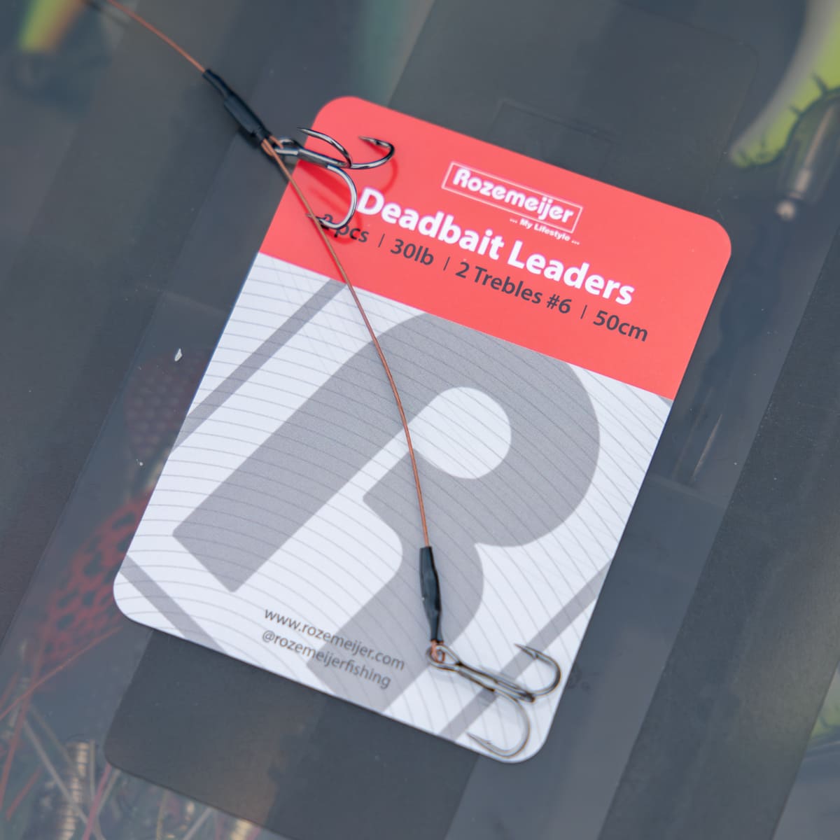 Deadbait Leaders 2x treble hooks 50cm 30lb 2pcs