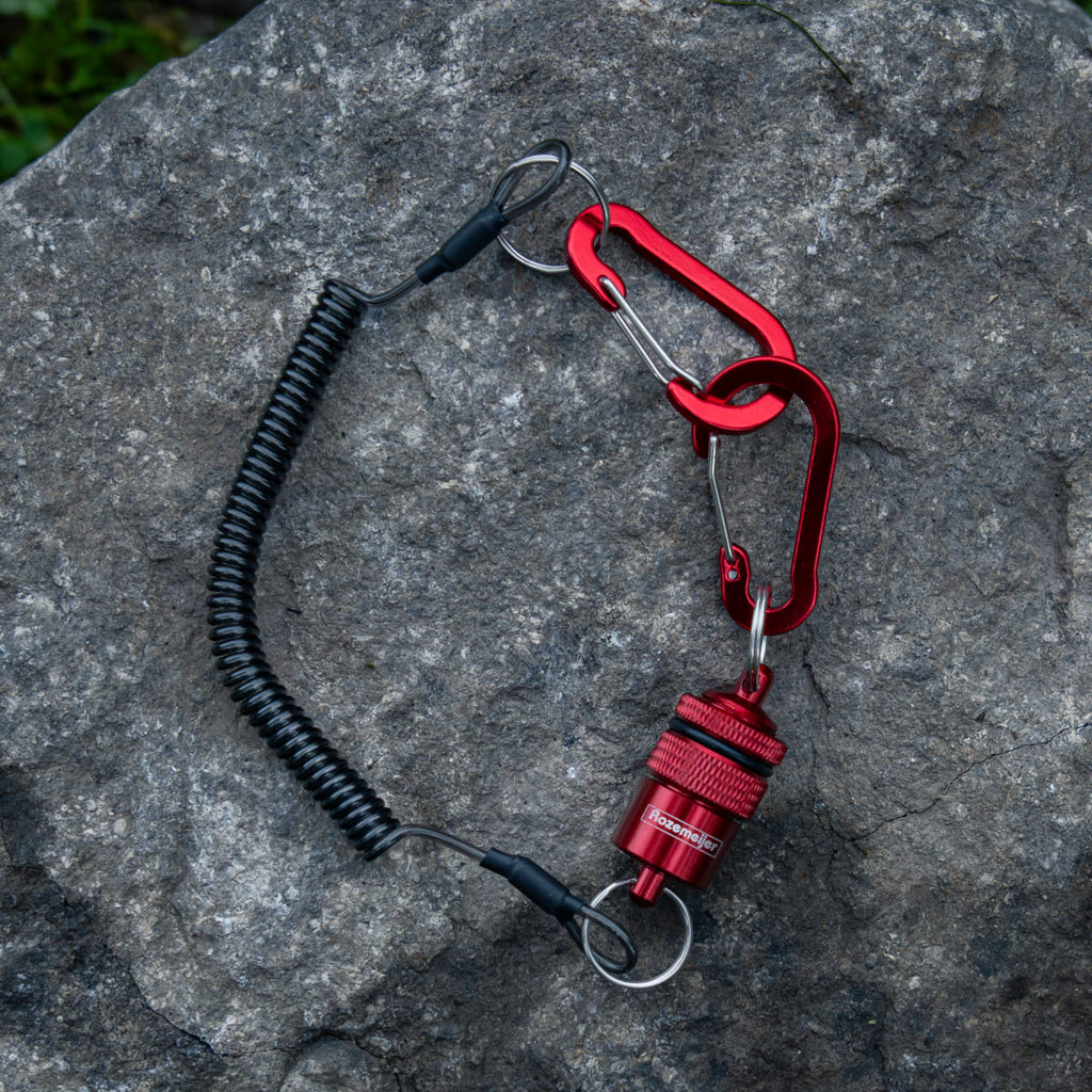 Magnetic Release DLX + lanyard
