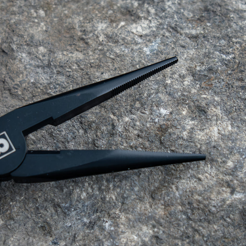 Short Nose Pliers