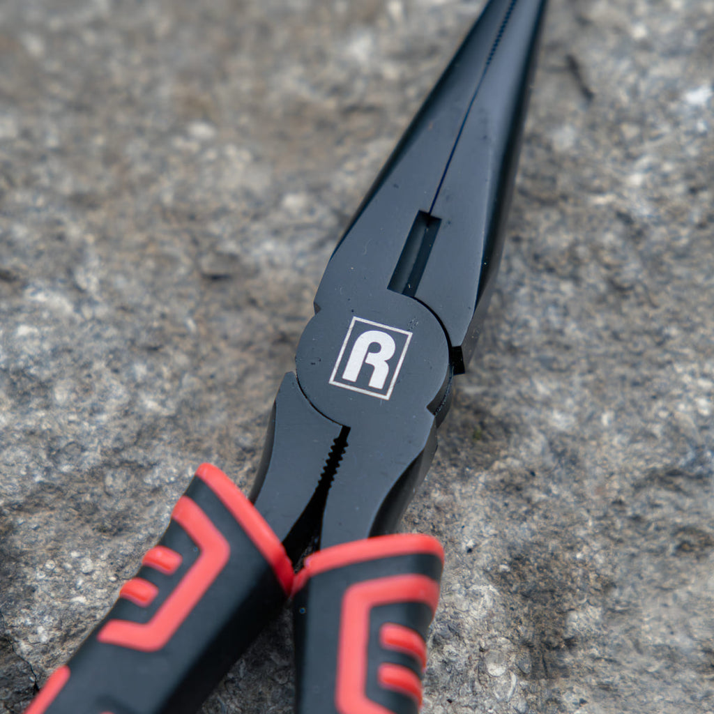 Short Nose Pliers