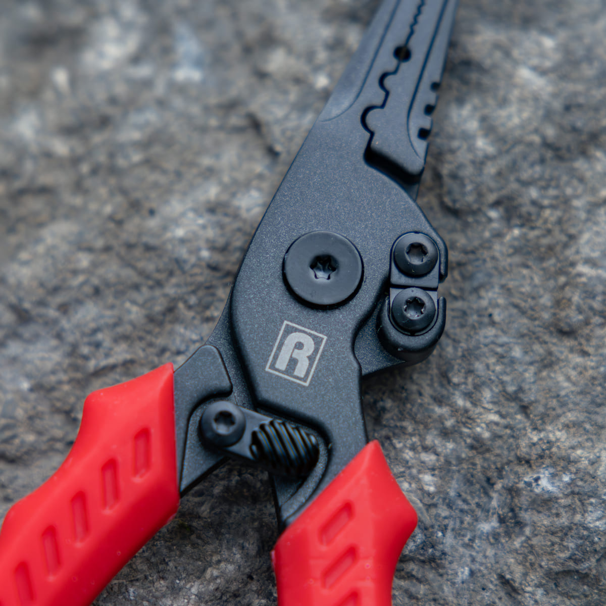 Split ring pliers & Braid cutter DLX 1