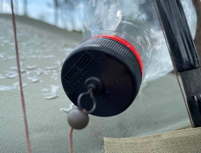 PB Products Buoy Big Eye Swivel Bottle Cap, detail