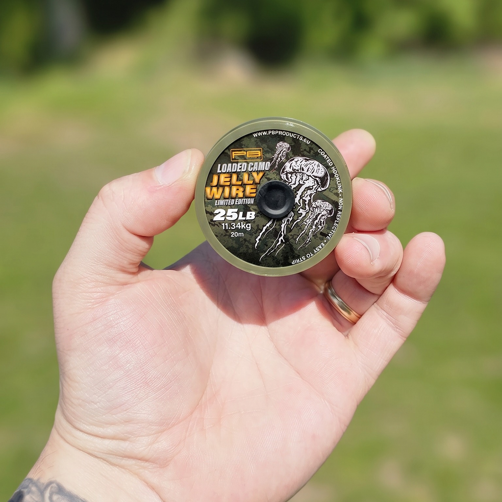PB Products Jelly Wire Loaded Camo hooklink, close up in hand
